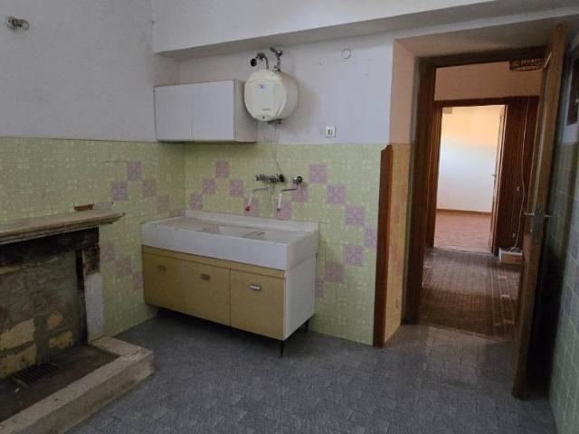 Appartamento in vendita a Pizzoli, Abruzzo