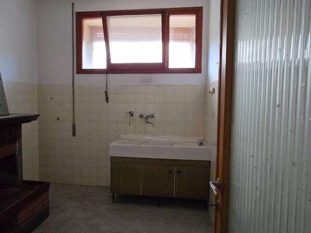 Appartamento in vendita a Pizzoli, Abruzzo