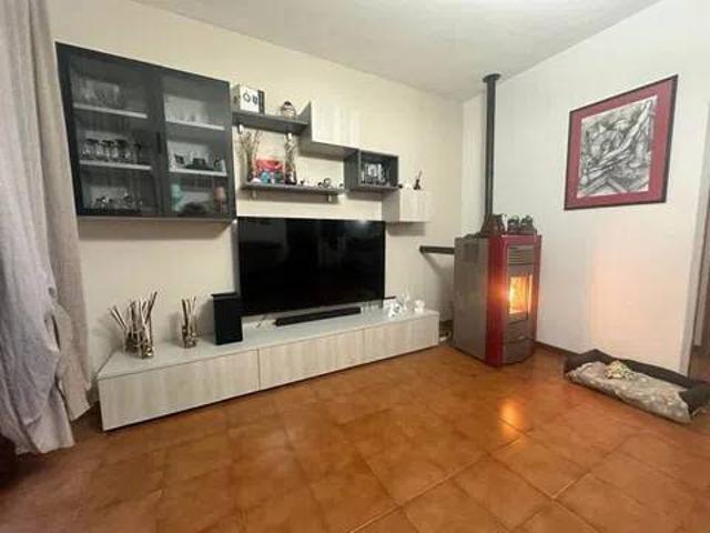 Appartamento in vendita a Bagni, Podenzana