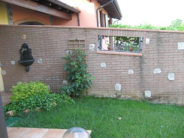 Villa Indipendente in vendita a Podenzano, Reggio Emilia