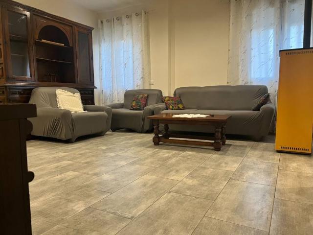 Appartamento in vendita a Podenzano, Reggio Emilia