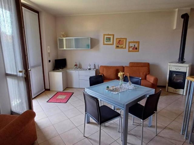 Appartamento in vendita a Podenzano, Reggio Emilia
