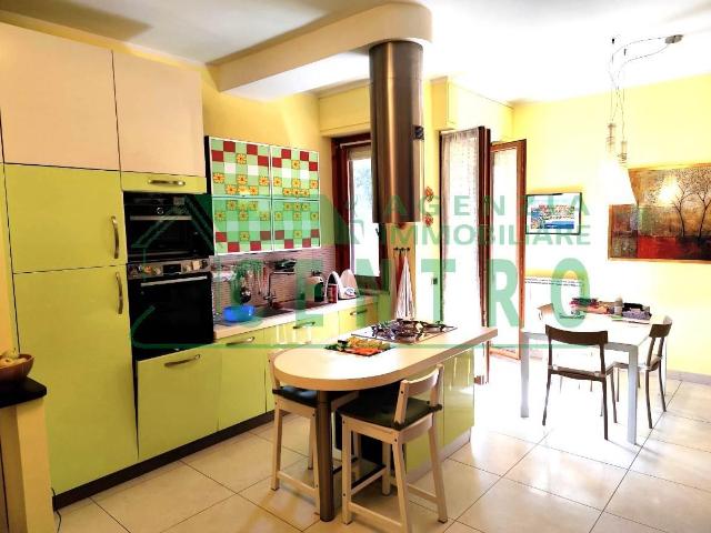 Appartamento in vendita a Lecchi, Toscana