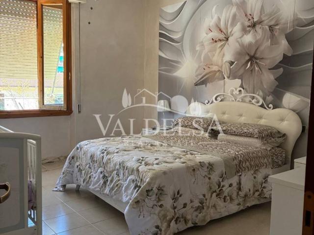 Appartamento in vendita a Lecchi, Toscana