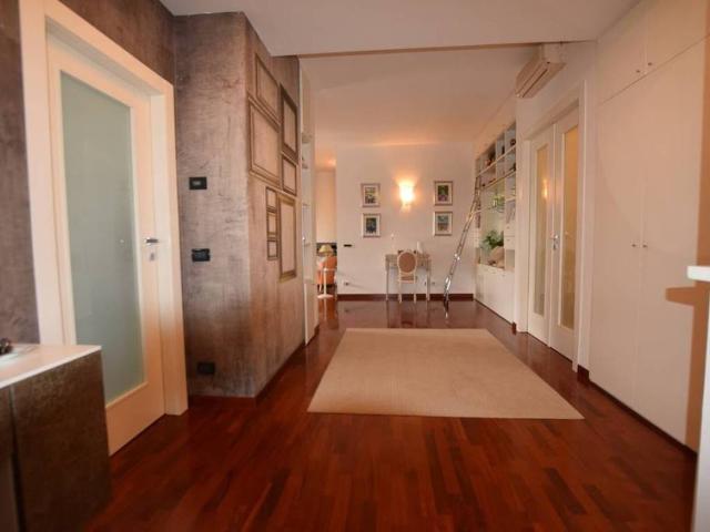 Appartamento in vendita a Papaiano, Lecchi