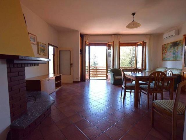 Appartamento in vendita a Papaiano, Lecchi