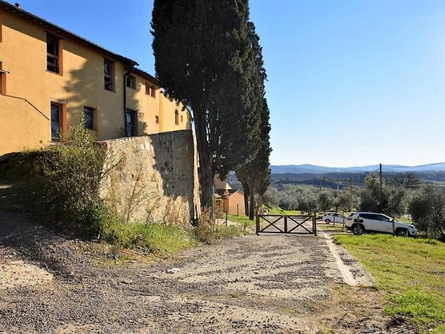 Appartamento in vendita a Lecchi, Toscana