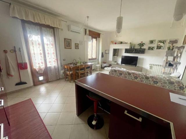 Appartamento in vendita a Lecchi, Toscana