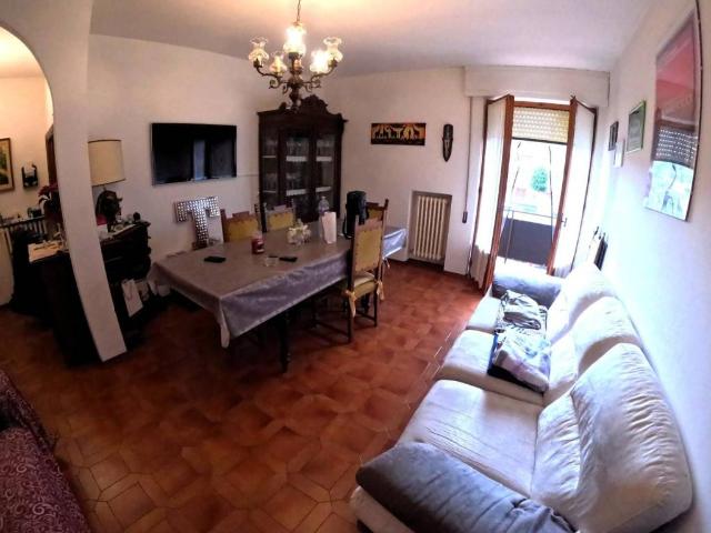 Appartamento in vendita a Lecchi, Toscana