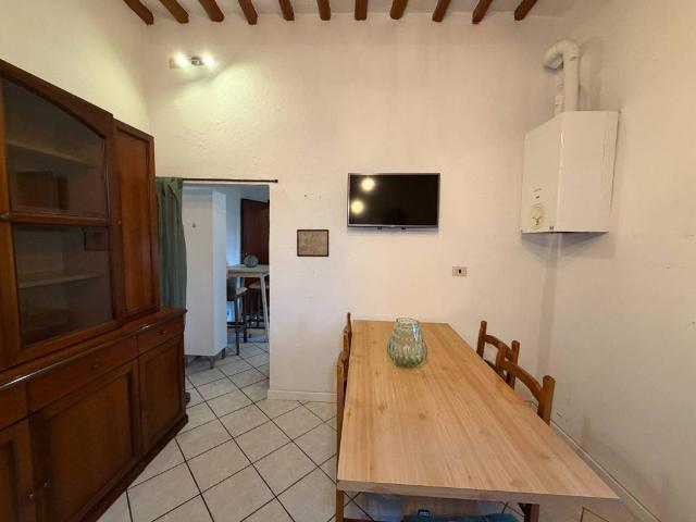 Appartamento in vendita a Lecchi, Toscana