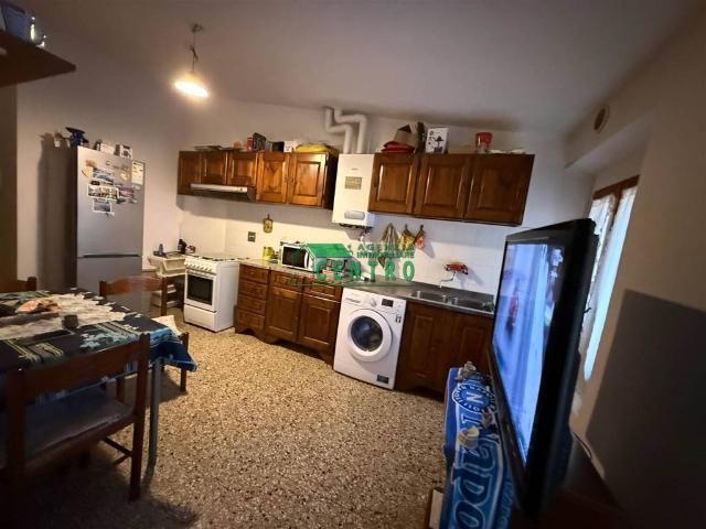 Appartamento in vendita a Lecchi, Toscana