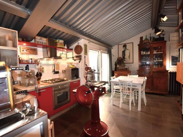 Appartamento in vendita a Lecchi, Toscana