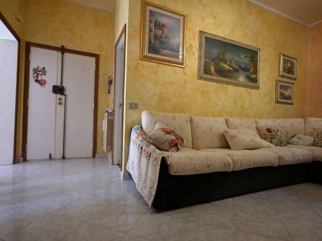 Appartamento in vendita a Poggibonsi, Siena