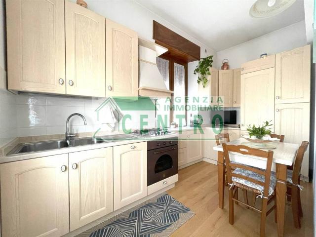Appartamento in vendita a Lecchi, Toscana