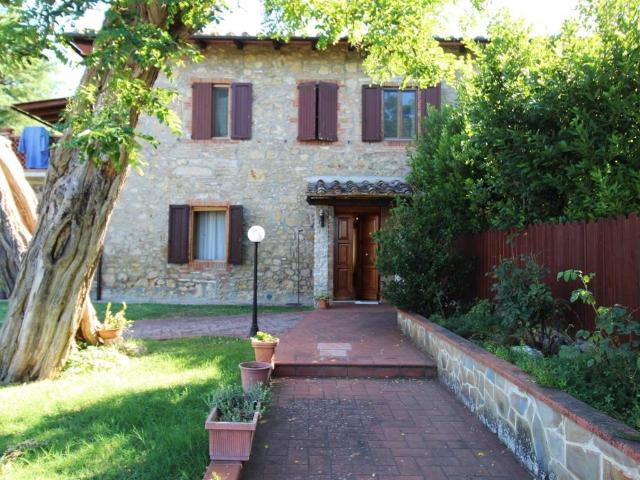 Appartamento in vendita a Lecchi, Siena