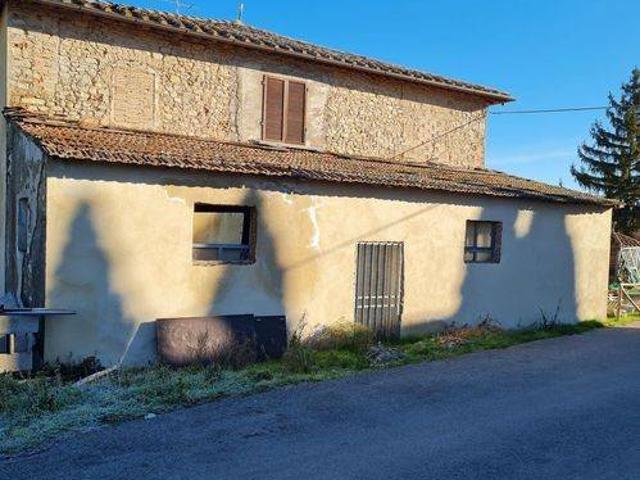 Appartamento in vendita a Lecchi, Toscana