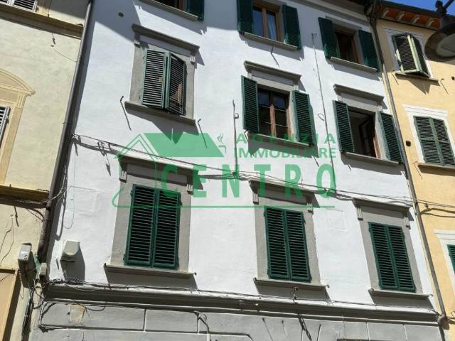 Appartamento in vendita a Centro, Poggibonsi