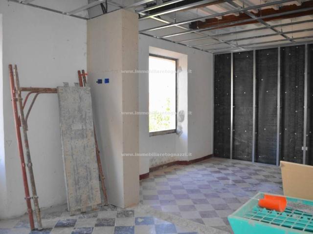 Appartamento in vendita a Lecchi, Toscana