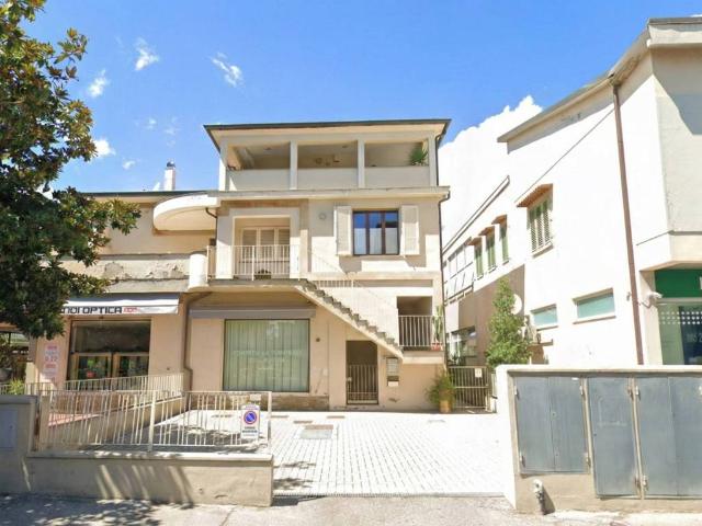 Appartamento in vendita a Poggio A Caiano, Toscana