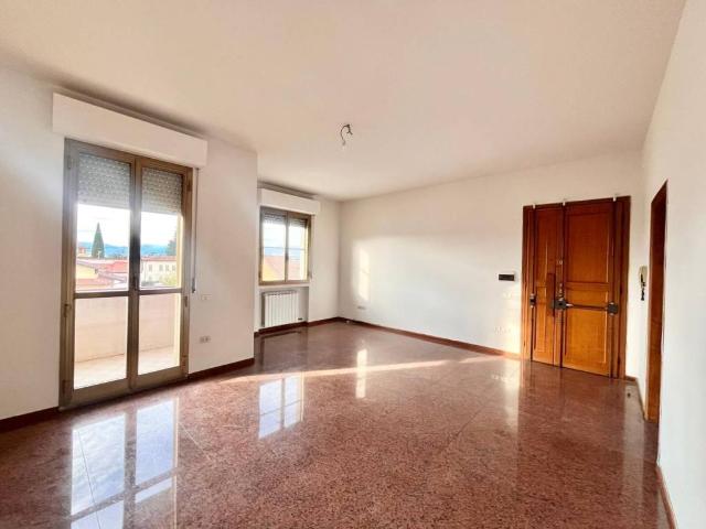 Appartamento in vendita a Poggetto, Poggio A Caiano