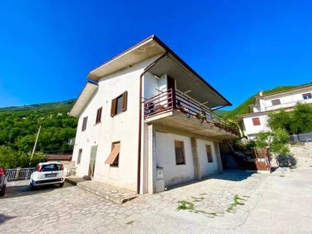 Appartamento in vendita a Poggio Bustone, Lazio