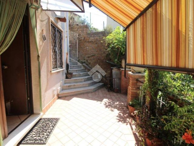 Appartamento in vendita a Poggio Catino, Lazio