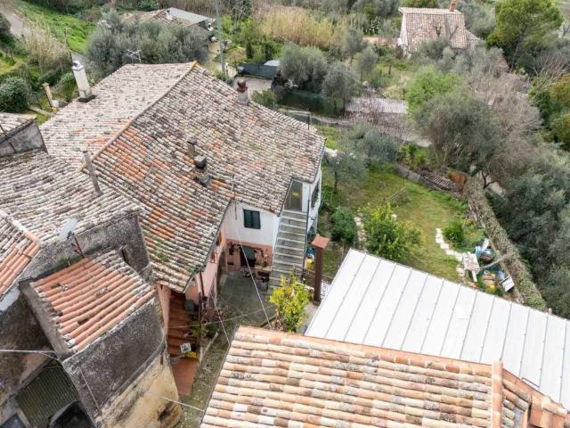 Appartamento in vendita a Poggio Mirteto, Lazio
