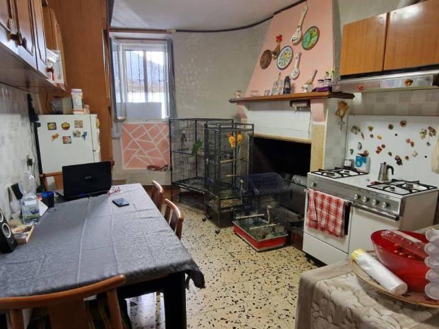 Appartamento in vendita a Poggio Moiano, Rieti