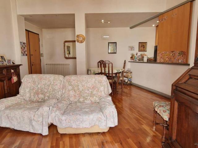 Appartamento in vendita a Poggio Moiano, Lazio