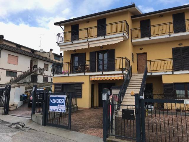 Appartamento in vendita a Poggio Picenze, Abruzzo