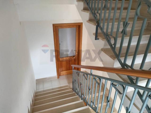 Appartamento in vendita a Poggio Picenze, Abruzzo