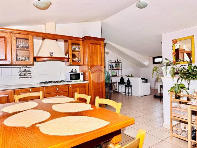 Appartamento in vendita a Poggio Picenze, Abruzzo