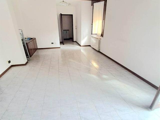 Appartamento in vendita a Poggio Rusco, Lombardia
