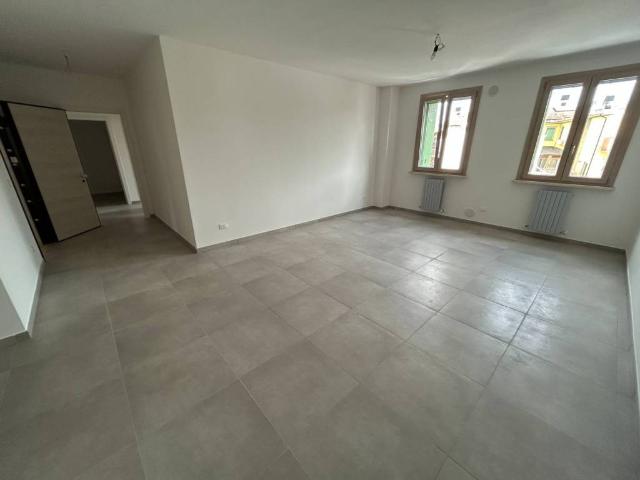 Appartamento in vendita a Poggio Rusco, Lombardia