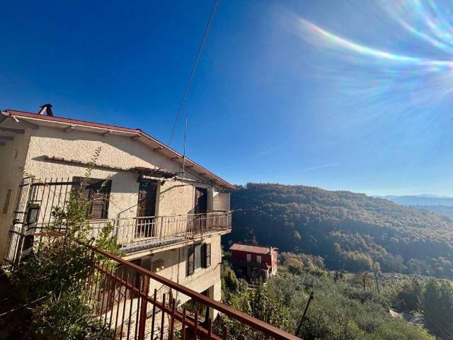 Appartamento in vendita a Poggio San Lorenzo, Lazio