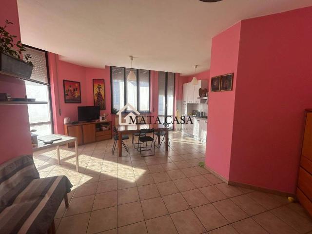 Appartamento in vendita a Pogliano Milanese, Lombardia