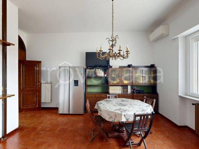 Appartamento in vendita a Pogliano Milanese, Milano