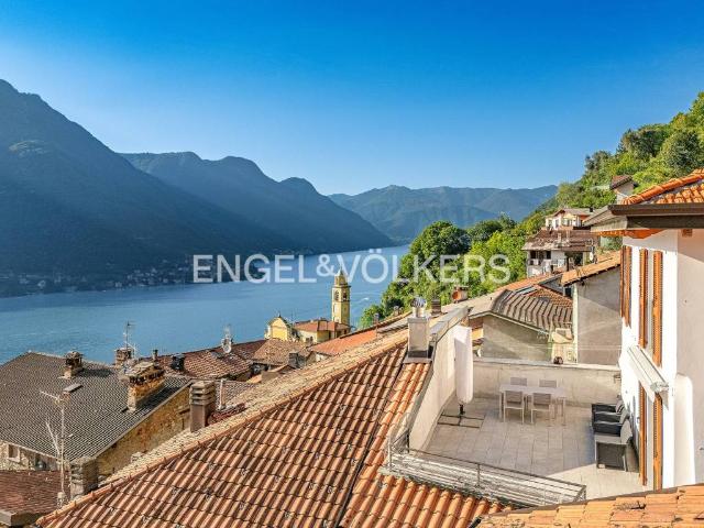 Appartamento in vendita a Pognana Lario, Lombardia