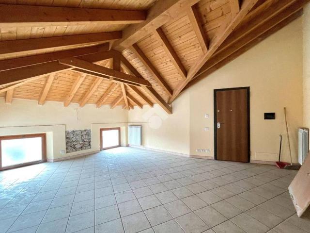 Appartamento in vendita a Piemonte, Novara