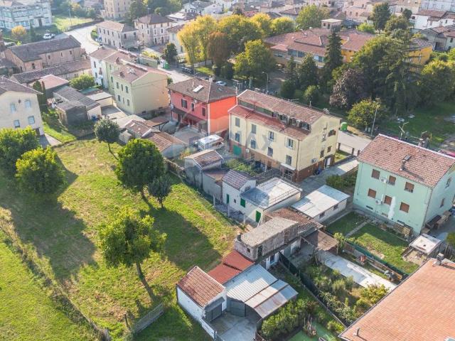 Appartamento in vendita a Polesine Zibello, Zibello