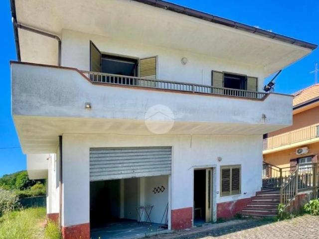 Appartamento in vendita a Santa Marina, Campania
