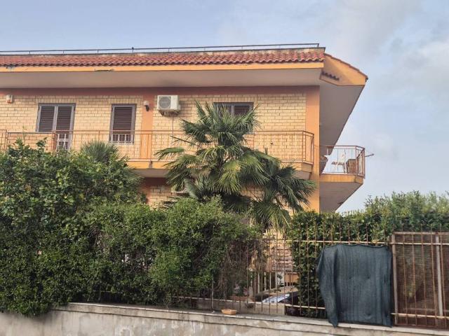 Appartamento in vendita a Pollena Trocchia, Campania