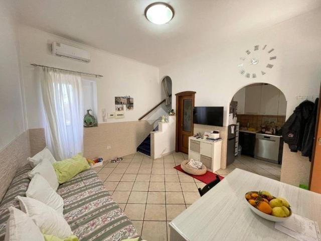 Appartamento in vendita a Pollena Trocchia, Campania