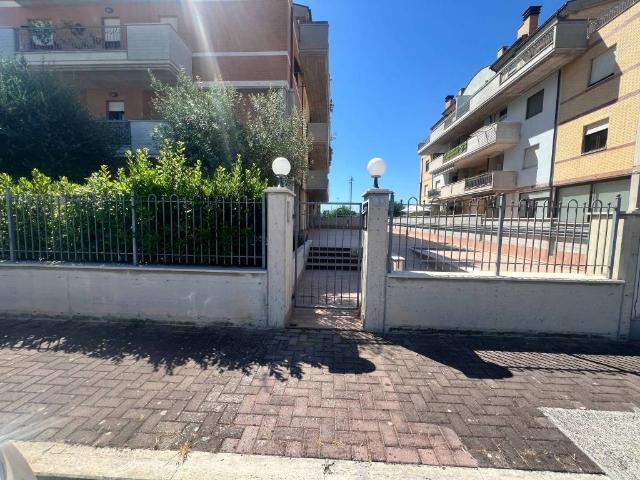 Appartamento in vendita a Casette Verdini, Pollenza