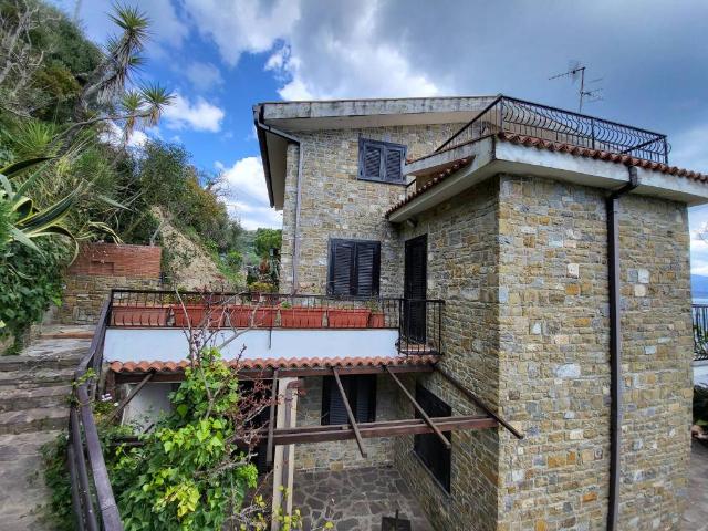 Appartamento in vendita a Pollica, Campania