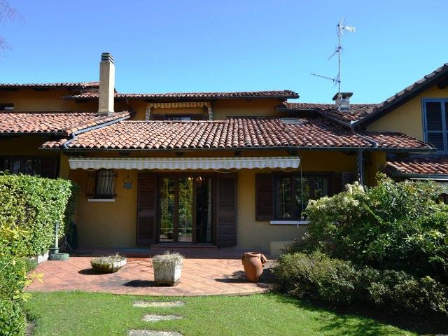 Villa Schiera in vendita a Piemonte, Biella