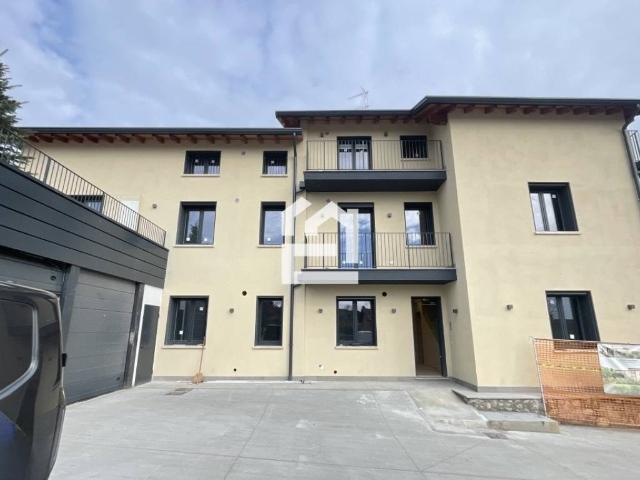 Appartamento in vendita a Polpenazze, Lombardia