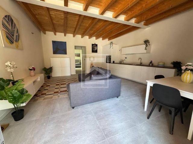 Appartamento in vendita a Polpenazze, Lombardia