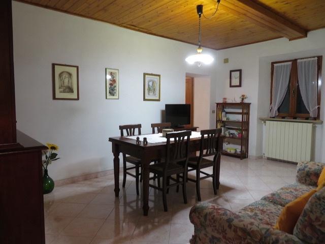 Appartamento in vendita a Larderello, Toscana