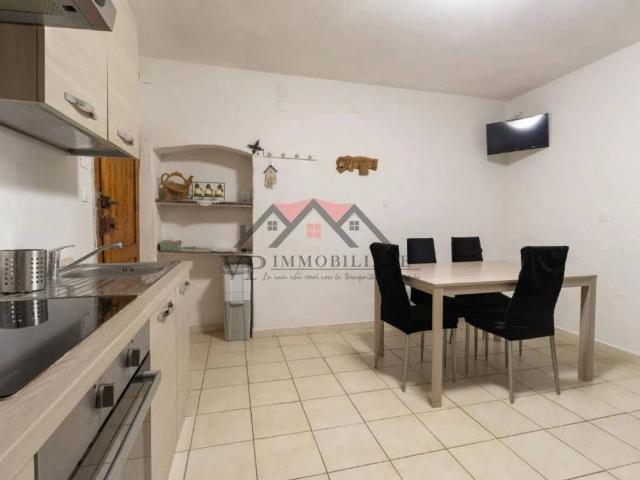 Appartamento in vendita a Larderello, Toscana